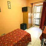 Hotell Italia 3*