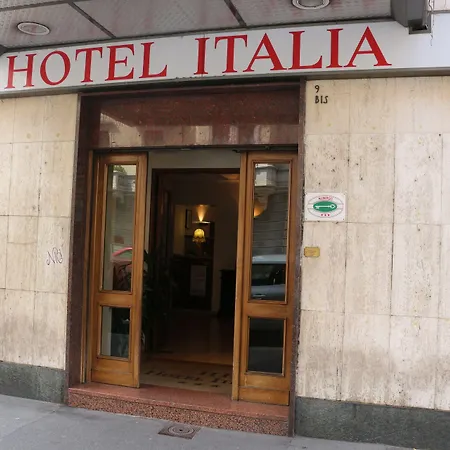 Italia فندق