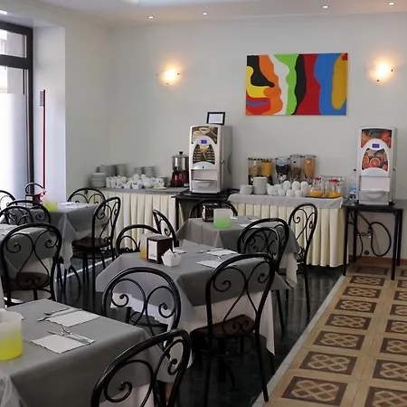 Italia 3* تورينو